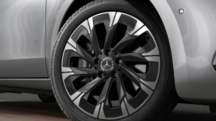 Leichtmetallraeder 7&comma;5 J x 18&comma; 10-Speichen Design Bild 1