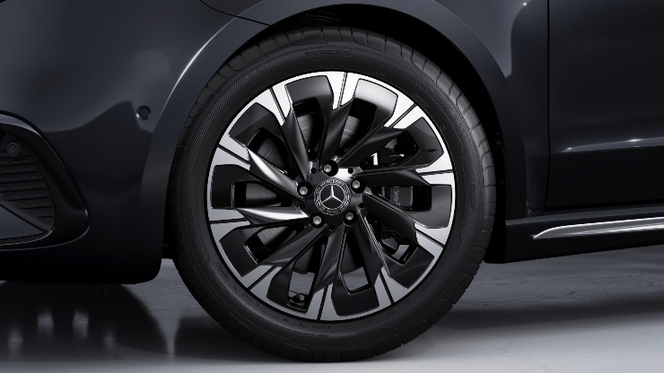 Leichtmetallraeder 7&comma;5 J x 18&comma; 10-Speichen Design 2