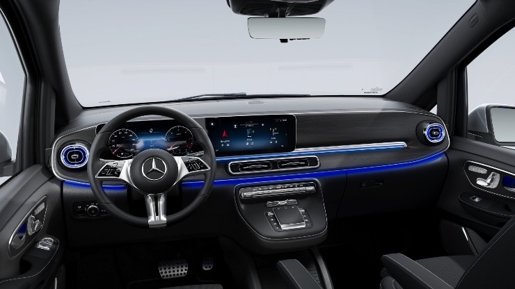 Colorverglasung im Fond, Schwarzglas 3