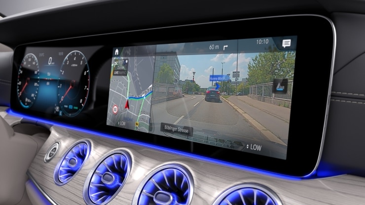 Digitales Extra: MBUX Augmented Reality für Navigation Bild 1