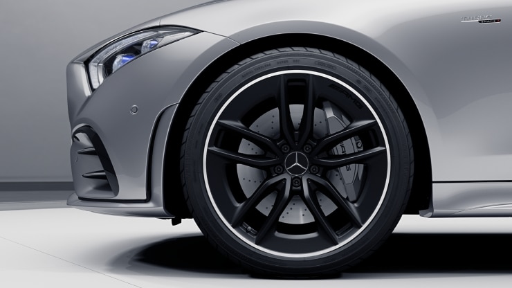 50,8 cm (20") AMG Leichtmetallräder im 5-Doppelspeichen-Design Bild 1