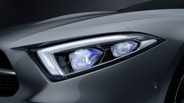 Adaptiver Fernlicht-Assistent Plus 2