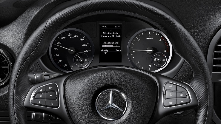 Multifunktionslenkrad mit Reiserechner Bild 1