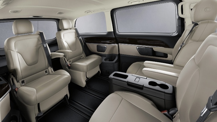 Einzelsitz 2. Reihe rechts Bild 1