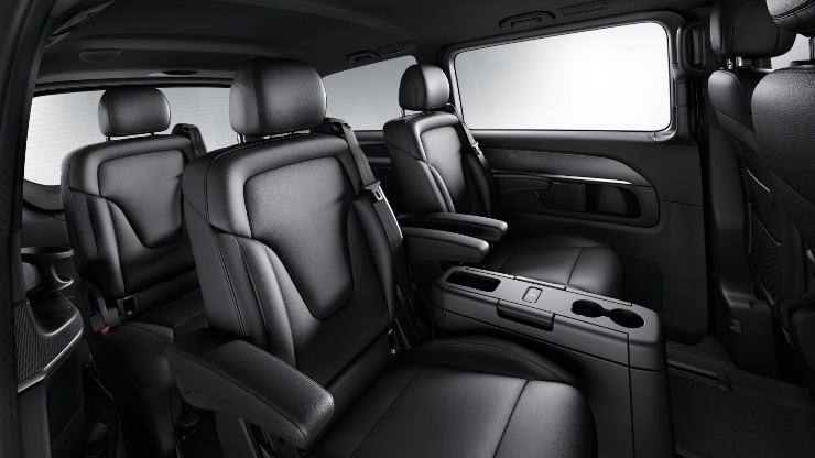 Einzelsitz 1. Reihe rechts 2