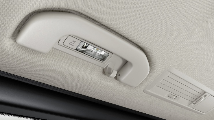 Bel. im Haltegriff Fond mit Lesespot Bild 1