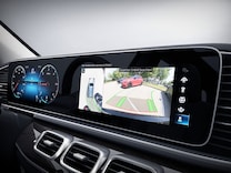 Mercedes-Maybach GLS Parking Package with 360° camera