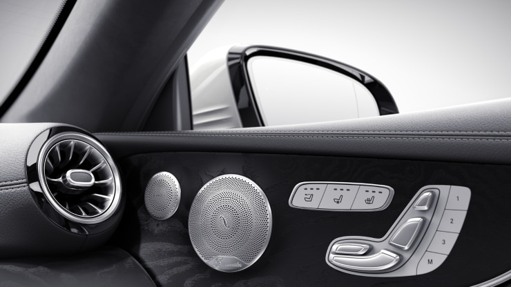 Vordersitz rechts elektrisch verstellbar mit Memory-Funktion 1