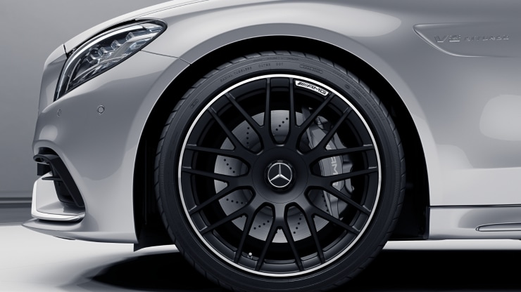 48&comma;3 cm &lpar;19"&rpar; AMG Schmieder&auml;der im Kreuzspeichen-Design Bild 1