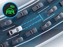EQB DISTRONIC PLUS con Cross-Traffic Assist