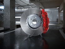 Mercedes-AMG C-Class Sedan Red-painted brake calipers 