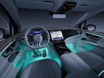 EQE SUV Active ambient lighting