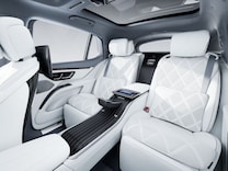Mercedes-Maybach EQS SUV Sedile Executive lato passeggero con sostegno per le gambe