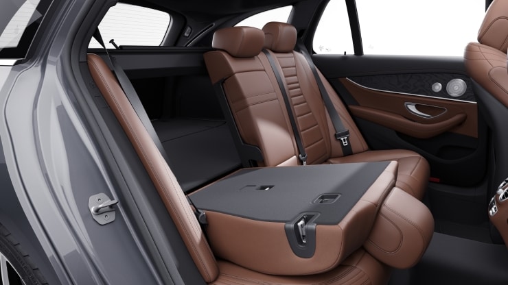 Sitzlehnen im Fond klappbar 2