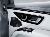 Mercedes-Maybach EQS SUV seat heating Plus for outer rear seats
