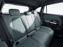 GLA Folding rear-seat backrests
