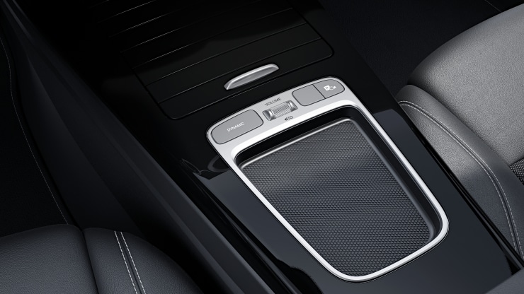 Ablagefach in Mittelkonsole mit Rollo Bild 1