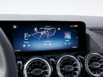 B-Class Sports Tourer Media display