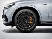 Mercedes-AMG GLC Coupé Freni ceramici AMG in materiale composito ad alte prestazioni
