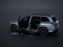 Mercedes-AMG GLS Oświetlenie przestrzenne z animowaną projekcją wzoru AMG z przodu
