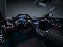 S-Class Saloon ไฟเรืองแสงล้อมรอบห้องโดยสาร 64 สี แบบพรีเมี่ยม