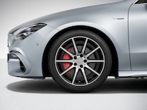 Mercedes-AMG CLA Coupé Winter-Paket Plus mit 45,7 cm (18") Winter-Kompletträdern