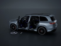 Mercedes-AMG GLS Oświetlenie przestrzenne z animowaną projekcją wzoru AMG z przodu