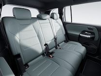 Mercedes-AMG GLB Asientos traseros regulables en sentido longitudinal