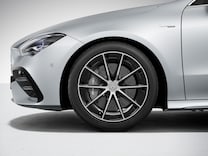 Mercedes-AMG CLA Coupé Winter-Paket Plus mit 45,7 cm (18") Winter-Kompletträdern