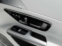 Mercedes-Maybach SL Monogram Series Sedili climatizzati per lato guida e passeggero