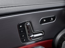 Mercedes-AMG CLA Shooting Brake 豪華前座椅(可通風/加熱)