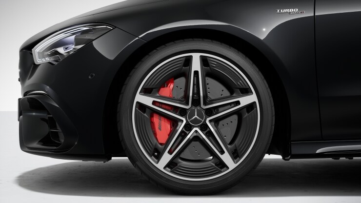 Serienausstattung Mercedes-AMG f&uuml;r Mercedes-AMG CLA 45 S 4MATIC+ 5