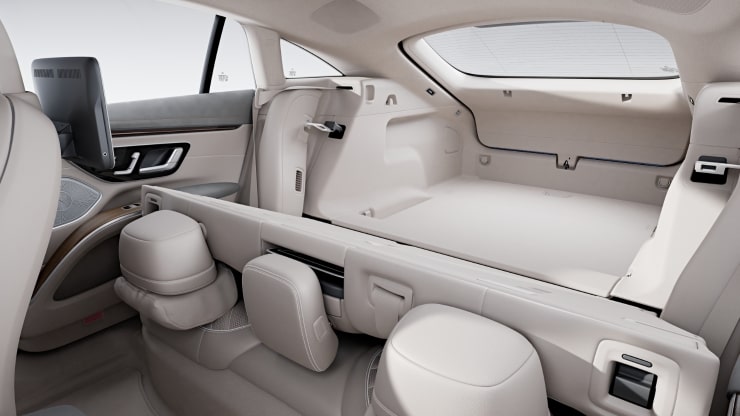 Sitzlehnen im Fond klappbar 3