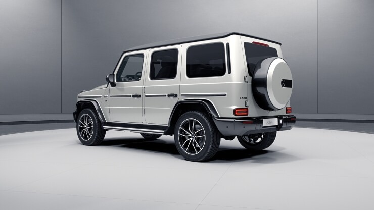 G manufaktur Sto&szlig;f&auml;nger und Radlaufverbreiterungen in Obsidianschwarz 3