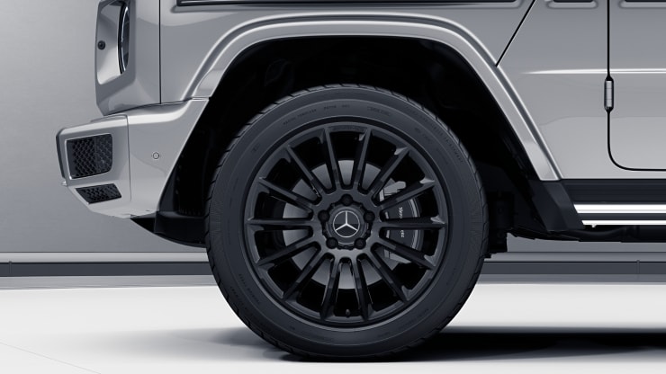 50,8 cm (20") AMG Leichtmetallräder im Vielspeichen-Design 1