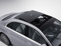Mercedes-AMG S-Class Panoramic sliding sunroof