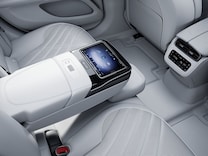 EQS Saloon Máy tính bảng điều khiển hệ thống MBUX cho ghế sau