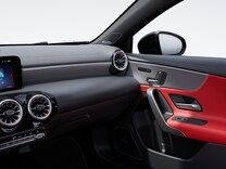 Mercedes-AMG A-Class Hatch 동반석 메모리 시트