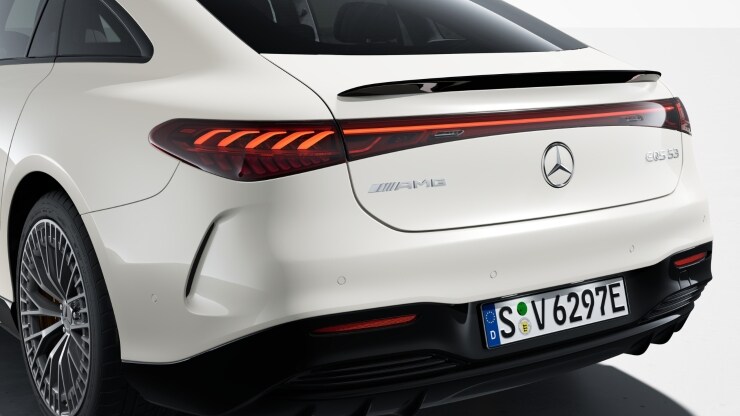 AMG Abrisskante in Hochglanzschwarz Bild 1