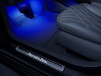 EQS Sedan Illuminated door sill panels