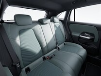 GLA พนักพิงเบาะนั่งแถวที่สองแบบพับได้