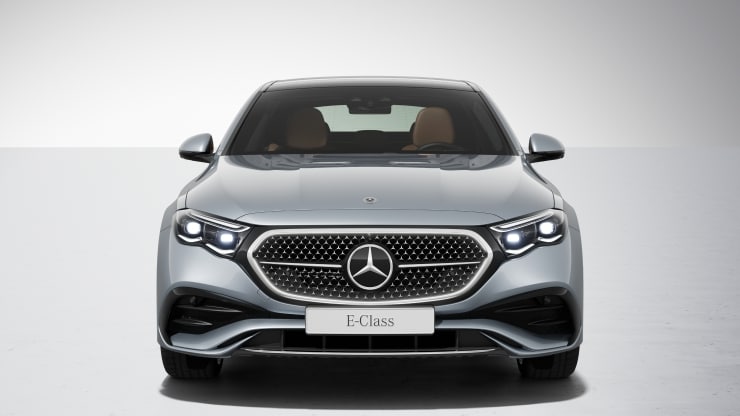 Calandre illumin&eacute;e 4