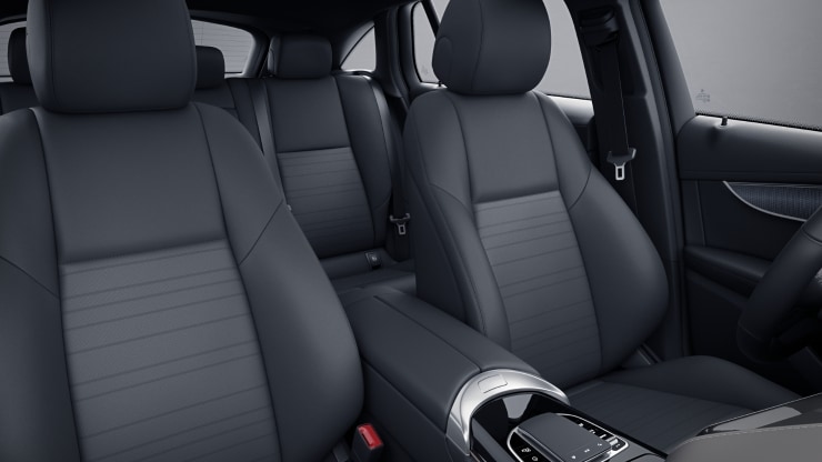 Serienausstattung Interieur 4