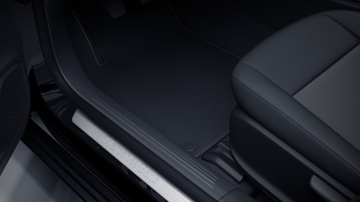 Einstiegsleisten mit "Mercedes-Benz"  Schriftzug Bild 1