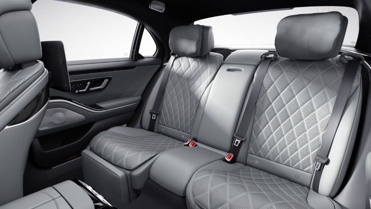 Boucles de ceinture design &agrave; l&rsquo;avant et &agrave; l&rsquo;arri&egrave;re 2