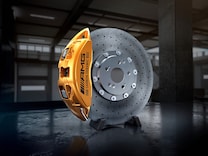 Mercedes-AMG GT 4-door Coupé B07 AMG high-performance ceramic composite braking system