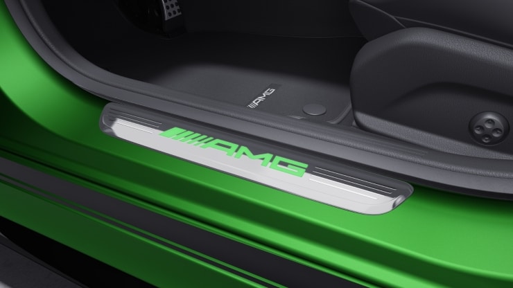 AMG Einstiegsleisten mit "AMG" Schriftzug&comma; beleuchtet und mit Wechselcover 2