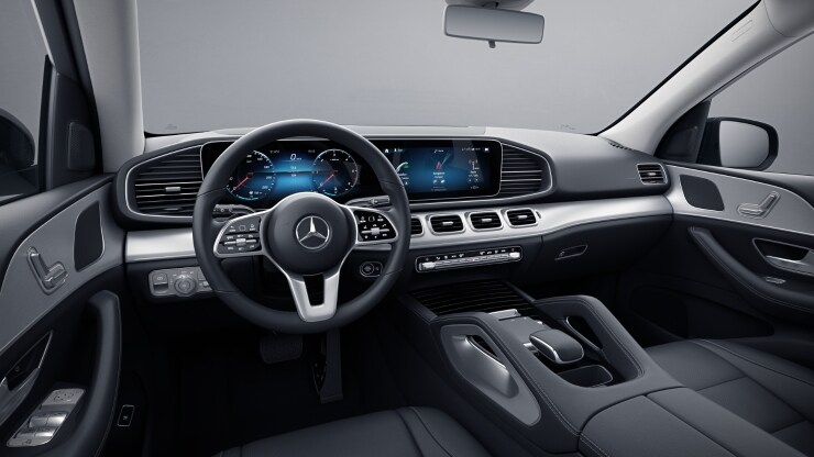 Serienausstattung Interieur 2