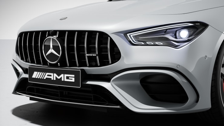 Serienausstattung Mercedes-AMG 3