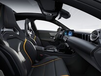 Mercedes-AMG CLA Coupé AMG Performance seats